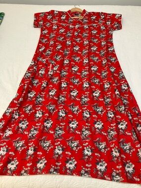 Vintage Asian style vintage dress